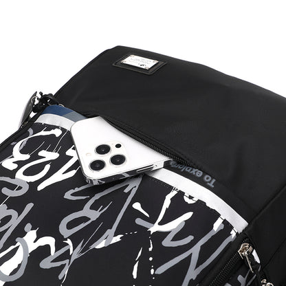 Mochila Urbana Premium para Laptop 15.6” — Diseño Minimalista Resistente al Agua