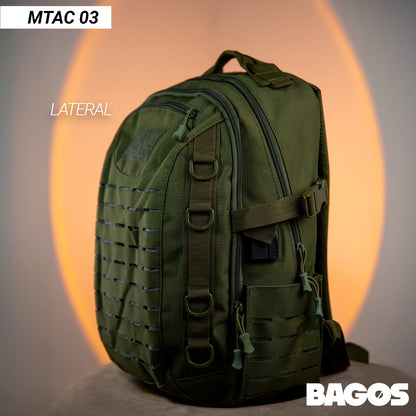 Mochila Impermeable de Senderismo para Viajes, Outdoor y Laptop 15.6”