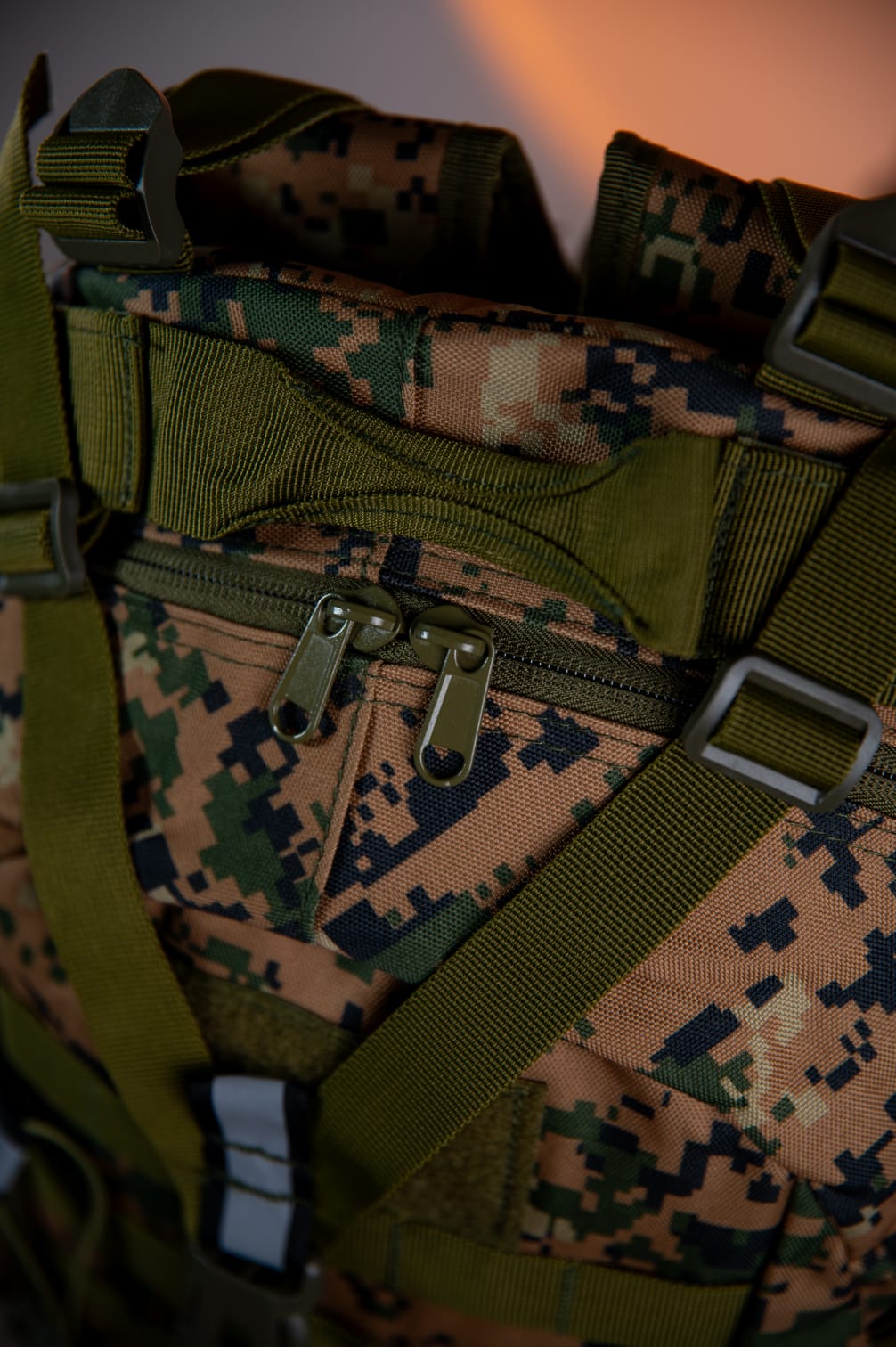 Mochila Táctica 40L - Resistencia Extrema