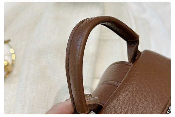 Mochila Elegante de Cuero Sintético